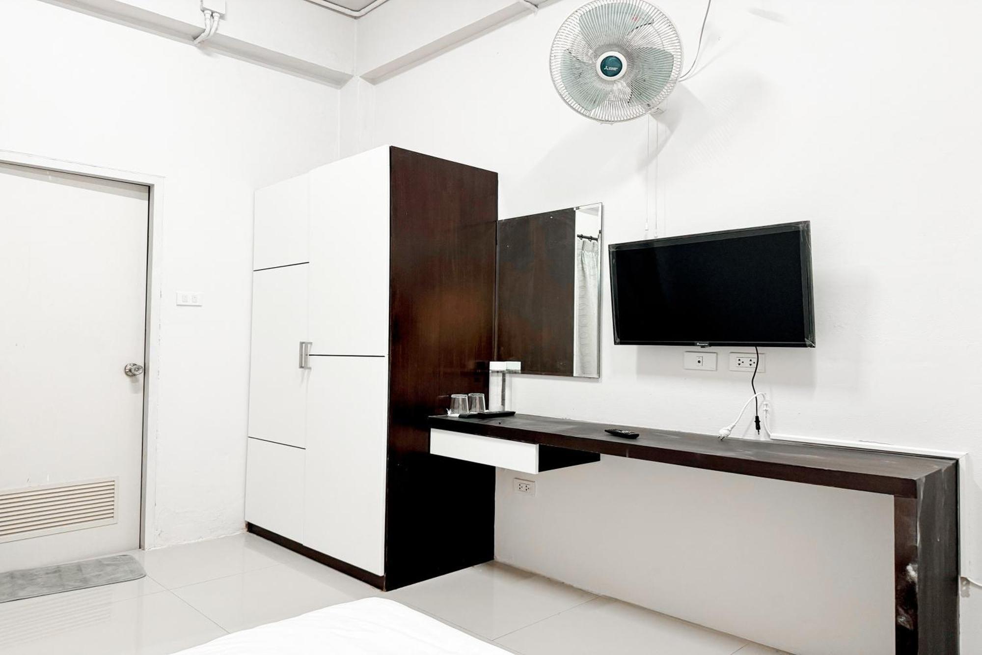 Tf Apartment Chiang Mai Exterior photo